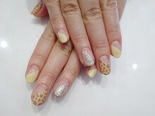 ネイル リッチ(Nail Rich)/ジラフ柄