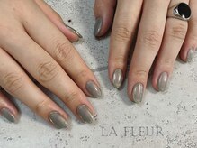ラ フルール(La Fleur)/ミラーネイル