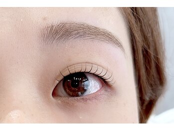 ありる/まつ毛パーマ