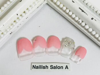 ネイリッシュサロン エー(Nailish Salon A)/ハートフレンチネイル