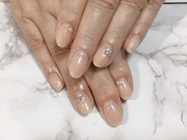 ベージュシンプル