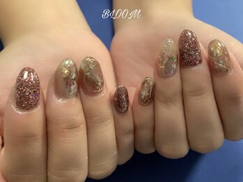 ネイルサロン ブルーム(BLOOM)/アート込みジェル677