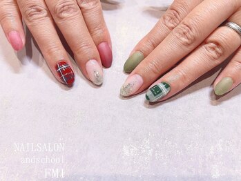 フミ(FMI)/シンプル+お好きなアート4本