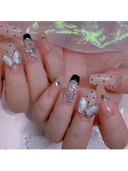 ユリネイル(YULI.NAlL)/