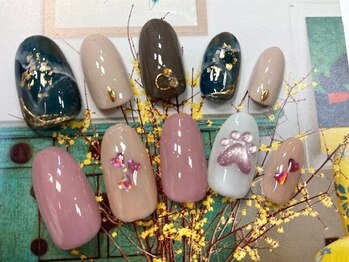 ネイルサロン ガーデン(Nail Salon Garden)の写真/爪に優しいパラorカルジェル使用♪オフィス系NAILにお勧め☆【新規!毎月変わる定額☆付替時オフ込¥6500】