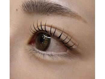 アトリエバンビ(atelier Bambi)/まつげパーマ・ラッシュリフト＊