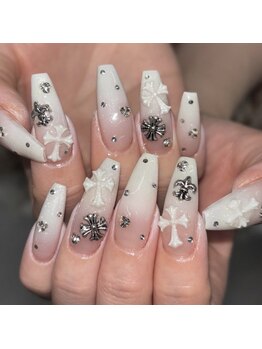 スチョン(schon)の写真/エアブラシならではのグラデーションや奥行のあるデザインが楽しめる♪他にない唯一無二のネイルはお任せ！