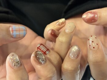 ナンバーネイル 大分中央町店(N° nail)/ドット×チェック×キラキラ
