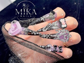 ミカネイルズ 心斎橋店(Mika Nails)の写真/【心斎橋/四ツ橋】トレンドを取り入れた豊富なパーツを数千種類ご用意！キラキラネイルでテンションUP♪