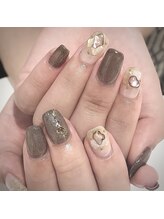 カラン 焼津店(CALIN)/キレイめシェルネイル