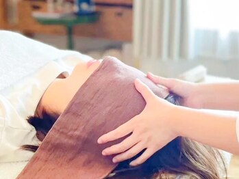 ソナ(sona)の写真/整体の手技を取り入れた【頭蓋骨調整ヘッドマッサージ】で頭蓋骨の歪みを整え、体の歪みや不調も改善！
