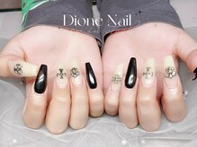 ディオーネ ネイルスタジオ(Dione)/2色ネイル + ゴシック風パーツ