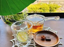 *季節ごとにテーマを変えたティーセットや割引が登場*