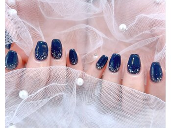 マイフェアレディ 今池(MyFairLady)/上品に輝くネイビーラメ