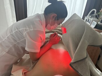 富山よもぎ 温活の写真/【ガチガチの首肩に】漢方蒸し×温活のWアプローチ!深部から温め、長年のコリを根本からスッキリ解放。