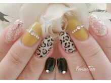 グランチュール(Grantulle)/アニマル柄ネイル