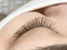 ミーナ バイ エム ウィッシュ(Mina by M.wish)/ナチュラルでも存在感ある目元に