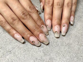 ネイルアンドアイラッシュ シヴァ(Siva)/