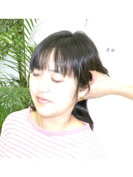 園カイロプラクティック/ヘッドマッサージで頭スッキリ!