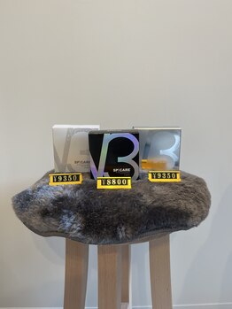 アン 六本松店(UNE)/V3ファンデーション