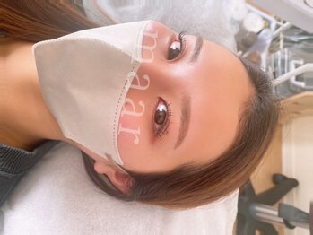 マール(maar)の写真/自まつげには出せない長さ、ボリュームで【理想のお目元を実現】マスカラいらずでメイク時短にも◎