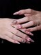 ズンビーネイル(Zunbee nail)の写真/長さ出しが得意☆指先をすらっと見せるロングネイルが大人気♪長さがほしい方、イベントネイルにも◎