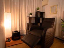 抗菌エクステ専門店 まりえたす(marietas)の雰囲気（【LEDエクステ/まつげパーマ】は貸切のサロン内個室でどうぞ♪）
