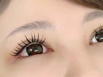 リリーラッシュ 立川店(LilyLash)の写真/SNSで話題沸騰の最新トレンド！【アンドヘルシー】導入店♪まわりと差が付く上品で大人な仕上がりに◎