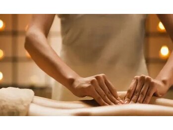 朱雀ボディーサロンキララの写真/【至福のアロマ】厳選オイルと熟練手技で、心身ともに深いリラックス。