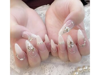 ローラネイル(Roller nail)/スカルプストーン乗せ放題¥12500