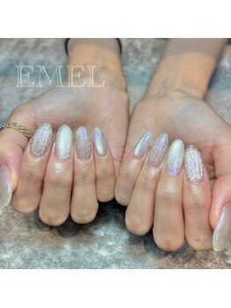 エメル(EMEL)/