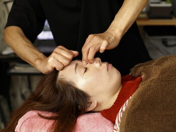 さわやかコリニック/顔筋整体