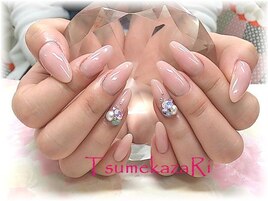 ピンクベージュ★３Ｄビジュー