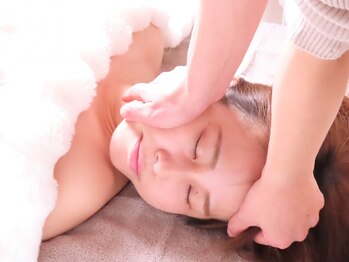 ビジュープラス 広島店(Bijou+)の写真/【年間1000人以上の施術を行なっていた実績あり★】実力のある施術者による上質な手技で効果を実感！