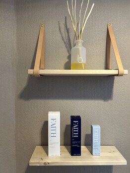 サロン エデンプラス(salon eden PLUS)/大人な雰囲気でお出迎え