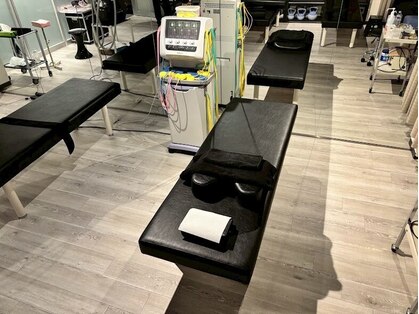 ビーワイ鍼灸整骨院 心斎橋院の写真