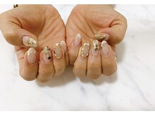 ビーネイル(B.nail)/