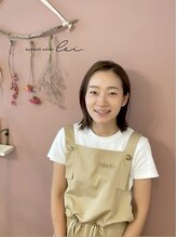 レイ(lei.) 白井 茜