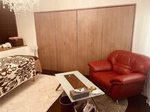 サロン ド ココ(salon de koko)/広々とした室内