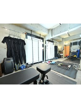 ジム・パーソナルトレーニング・加圧