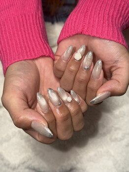 オパール(O'pearl)/バラパーツで可愛らしく