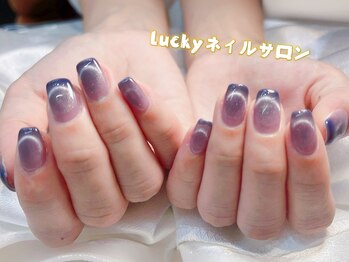 ラッキー(Lucky)/チークマグネットネイル