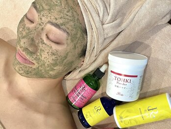 ルヴィカカリーナ(REVI Cacalena)の写真/【TVやSNSで話題沸騰中】ツヤ肌&小顔GET！引き締め効果でフェイスラインUP★ぜひご体感ください♪