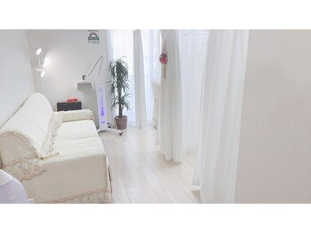 ライトビューティー 恵比寿店(LightBeauty)/半個室の店内♪