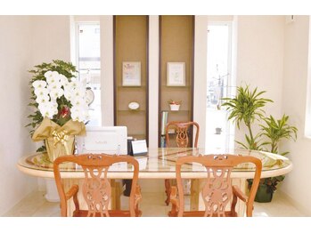 スキンケアサロン ベル(Bell)/１階 エントランスルーム