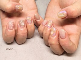 アシンメトリーニュアンスネイル