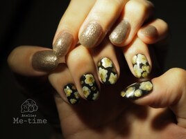 Nuance paint flower