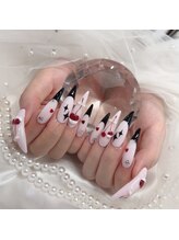 ワイベール 新宿東口店(YVeil)/