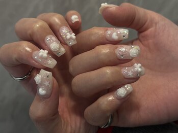 ホワイトローズリボンネイル