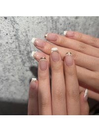 オシャレフレンチネイル☆